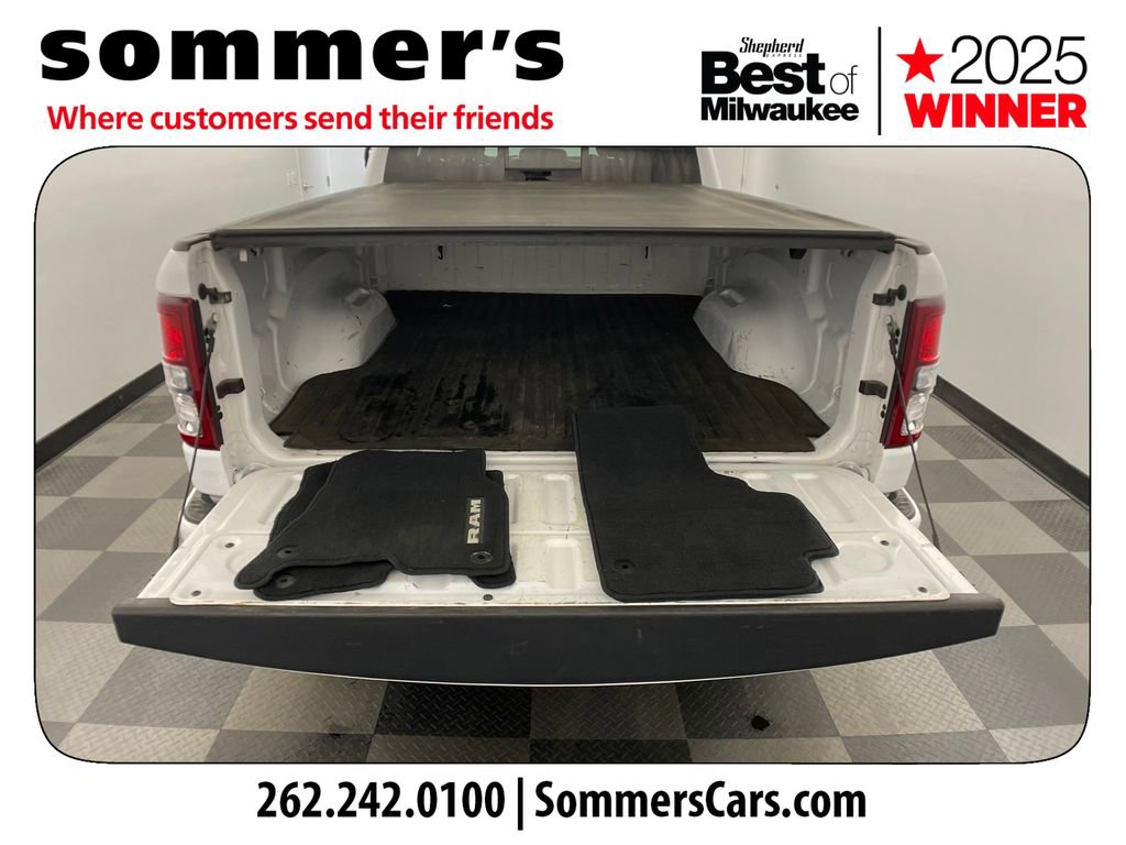Used 2022 RAM 1500 Big Horn w/ Night Edition AWD/4WD image 19
