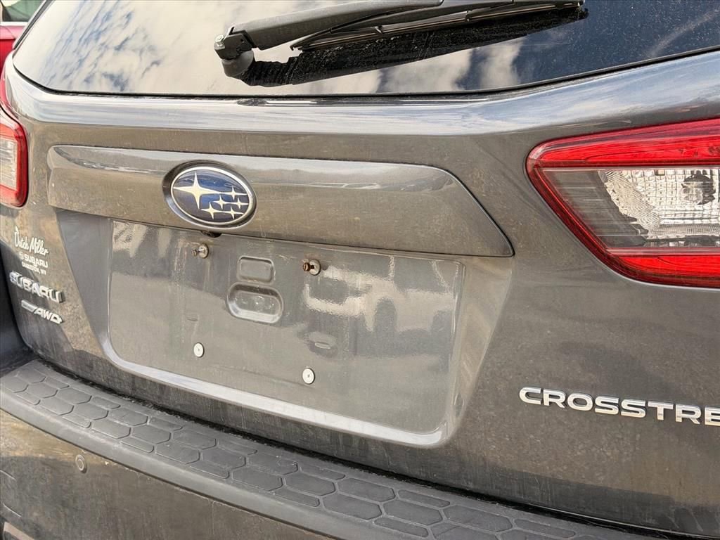 Used 2020 Subaru Crosstrek 2.0i Limited w/ Moonroof Package image 13