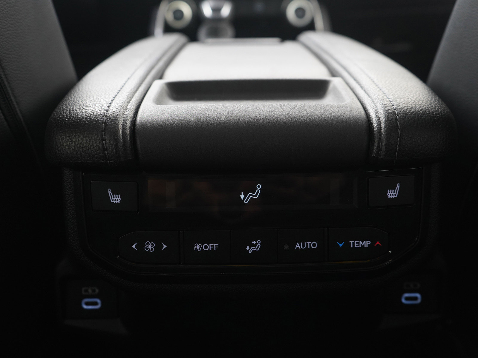 Used 2025 Toyota Grand Highlander AWD Hybrid image 14