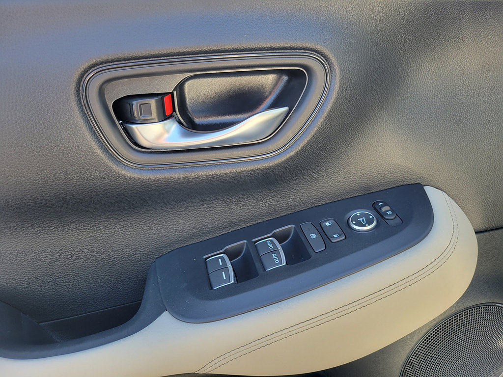 Used 2024 Honda HR-V EX-L image 17
