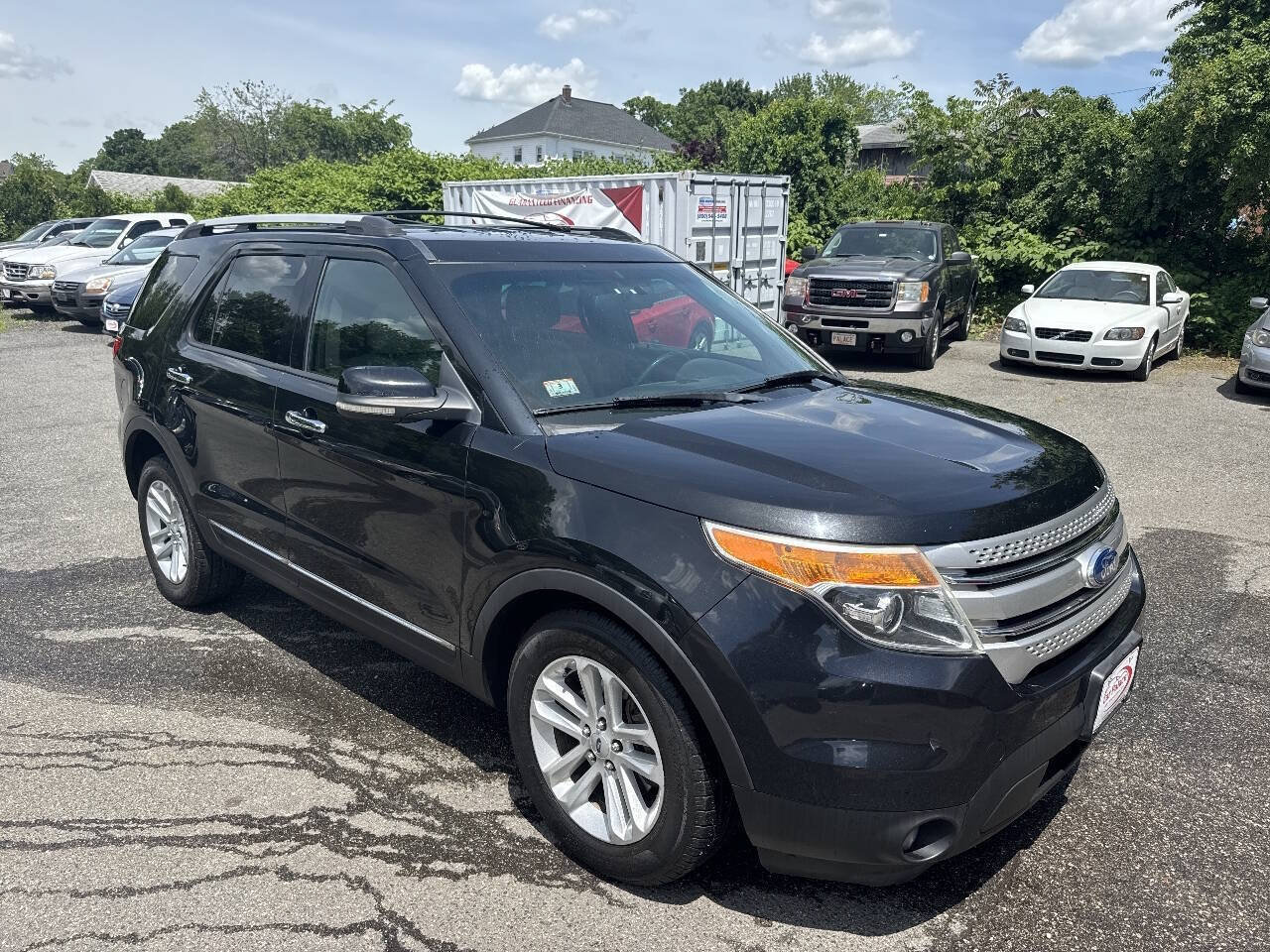 Used 2012 Ford Explorer XLT AWD/4WD image 2