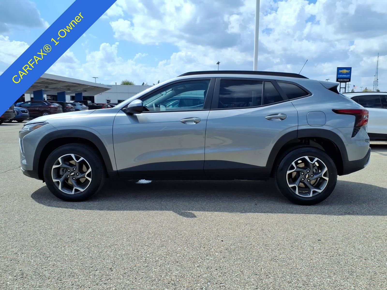 Used 2024 Chevrolet Trax LT w/ Driver Confidence Package FWD image 8