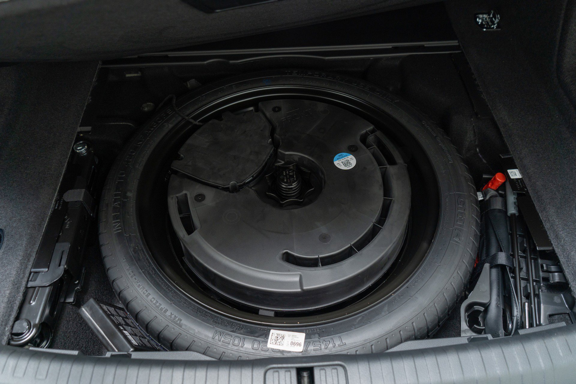 Used 2025 Audi S6 Premium Plus w/ Premium Plus Package image 45