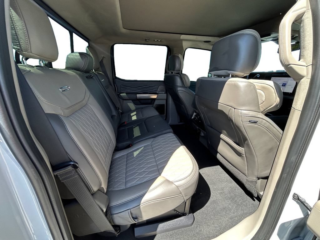 Used 2026 Ford F350 Platinum w/ Platinum Plus Package AWD/4WD image 16