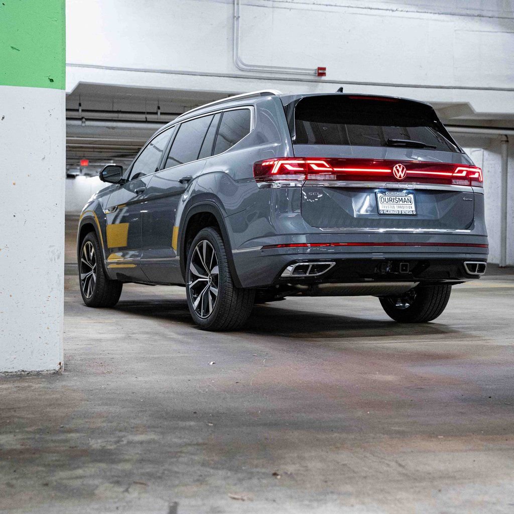 New 2026 Volkswagen Atlas SEL Premium R-Line image 5