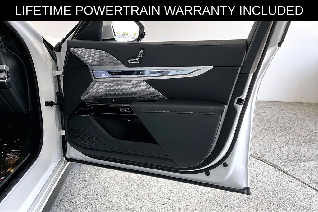 Used 2026 BMW 740i RWD image 24