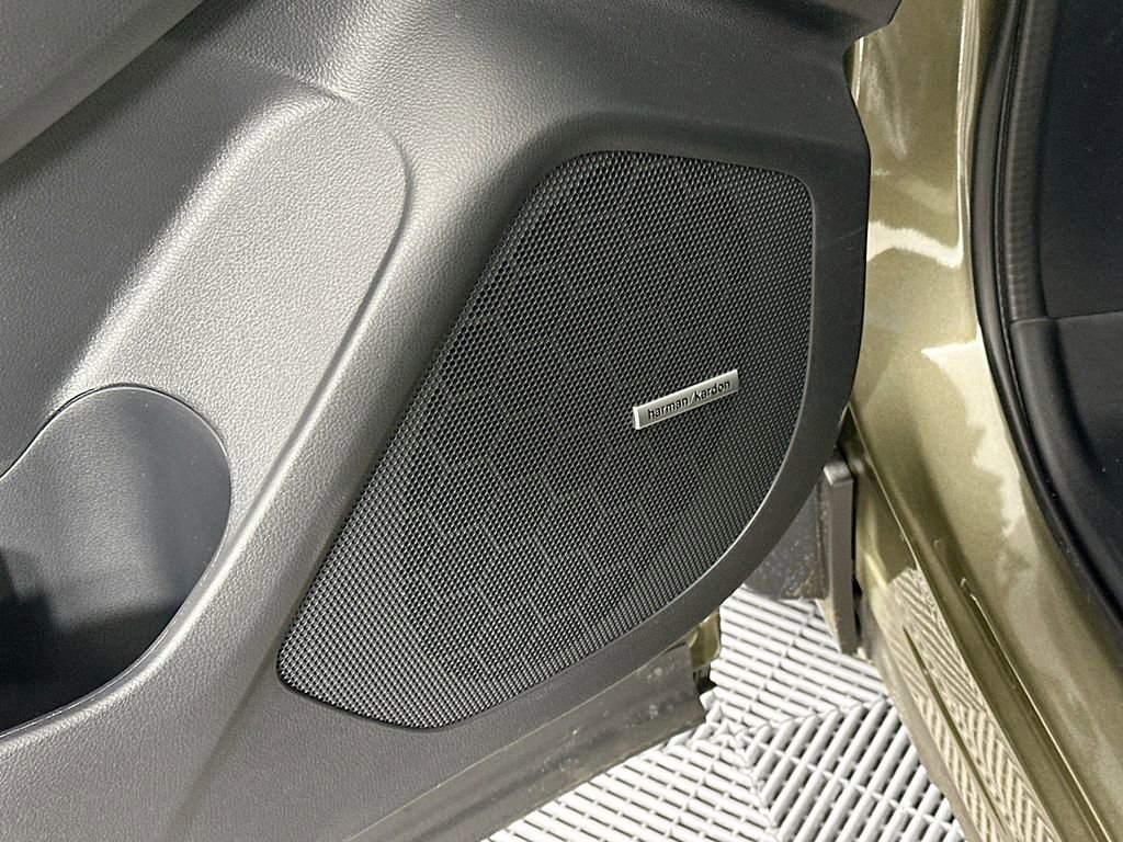 New 2026 Subaru Ascent Limited Bronze image 25