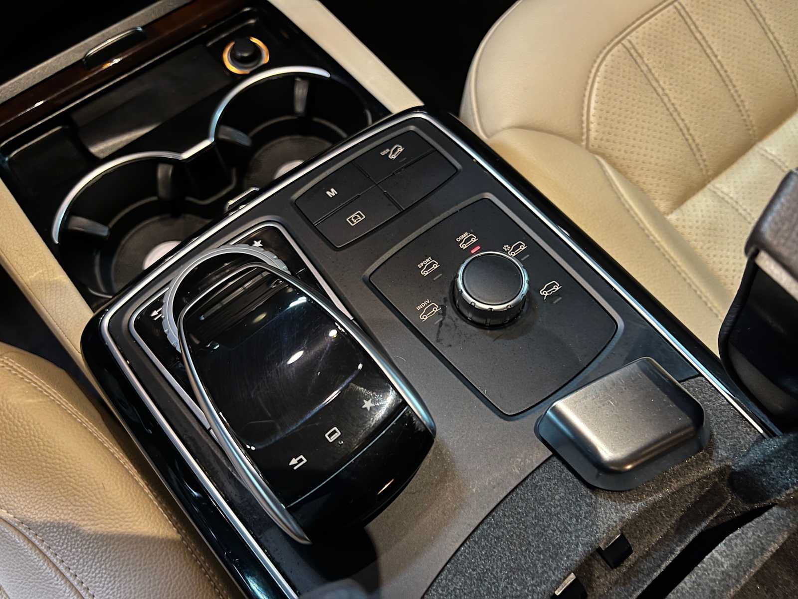 Certified 2016 Mercedes-Benz GLE 350 4MATIC image 34
