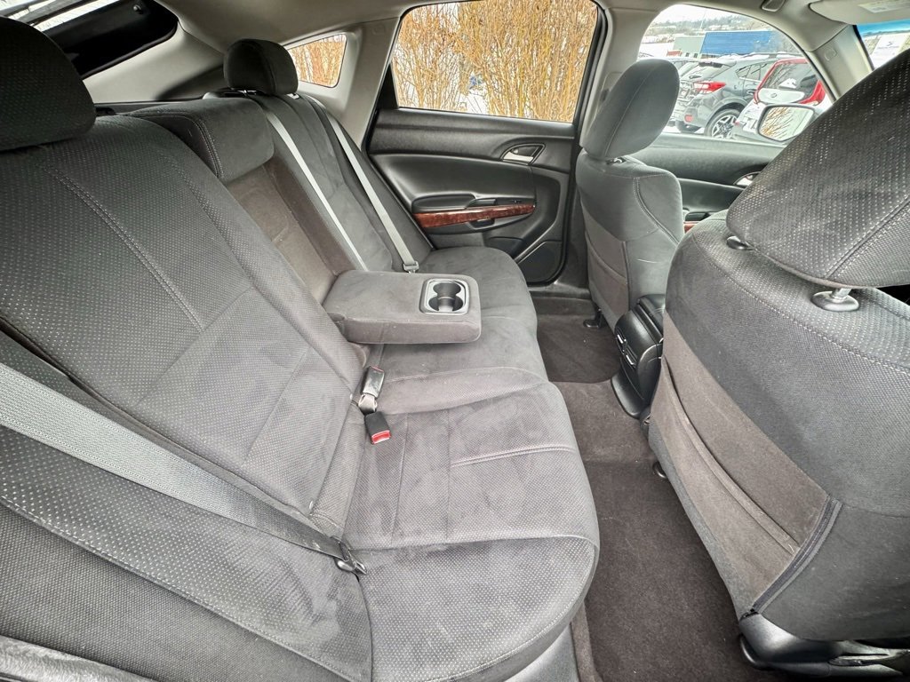Used 2012 Honda Crosstour EX image 14