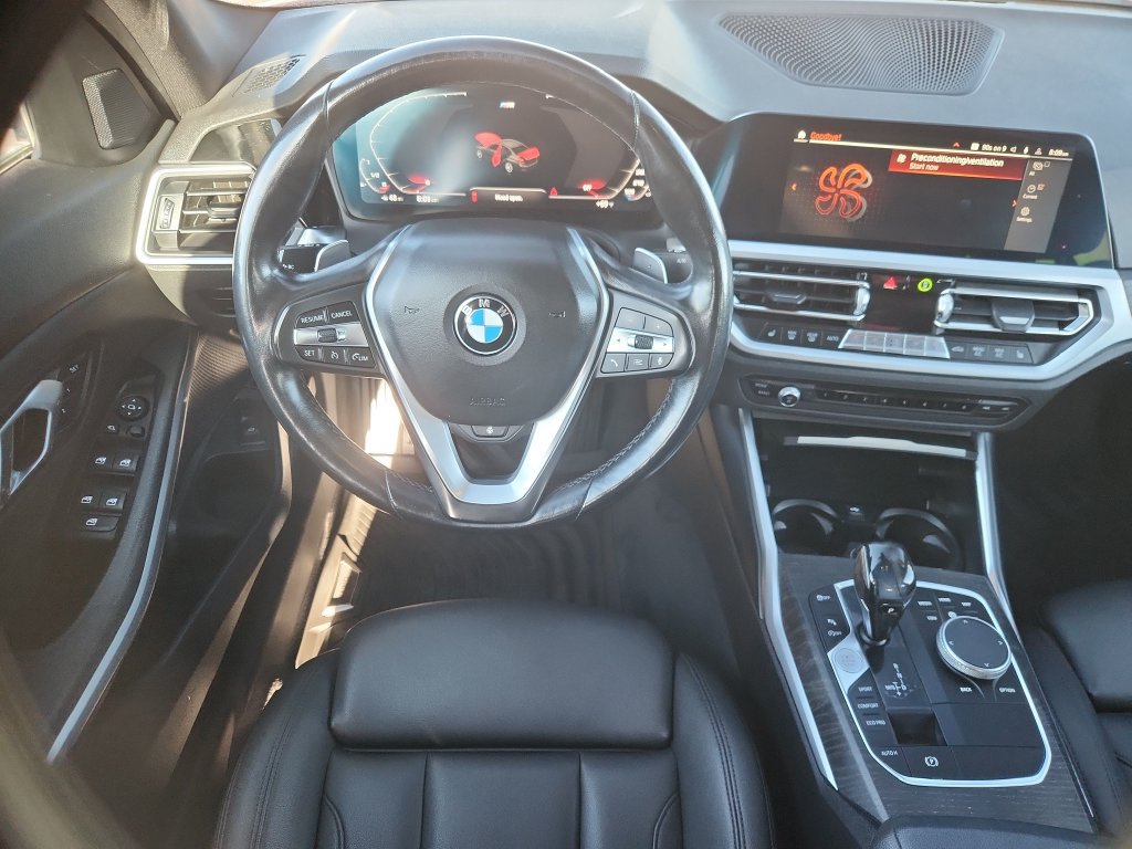 Used 2019 BMW 330i xDrive Sedan w/ Convenience Package AWD/4WD image 10