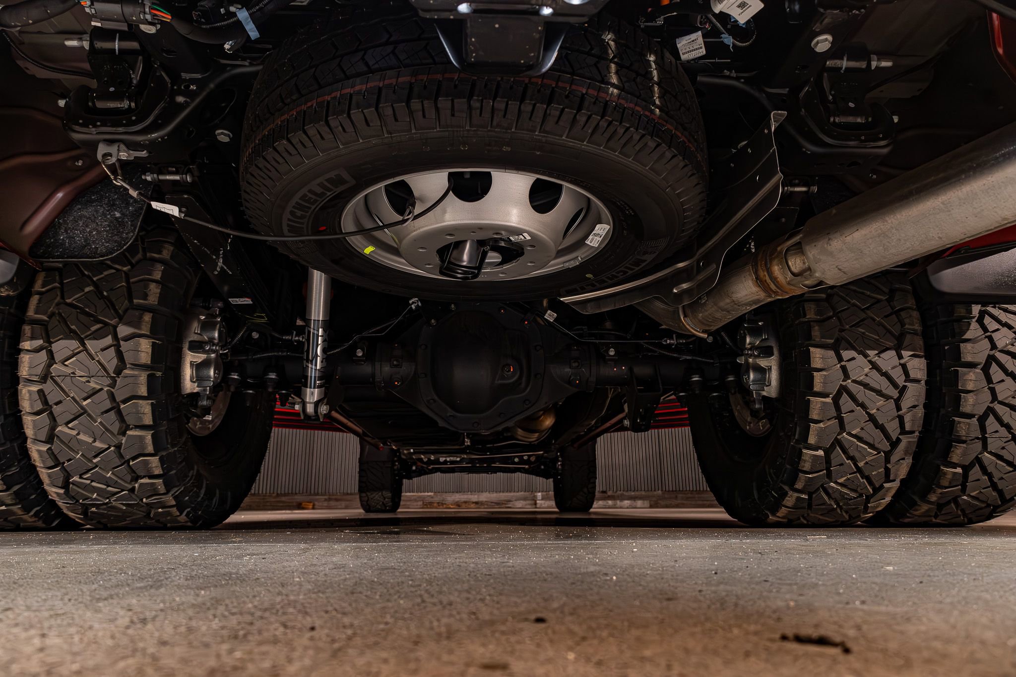 Used 2026 Chevrolet Silverado 3500 LTZ w/ LTZ Convenience Package image 15