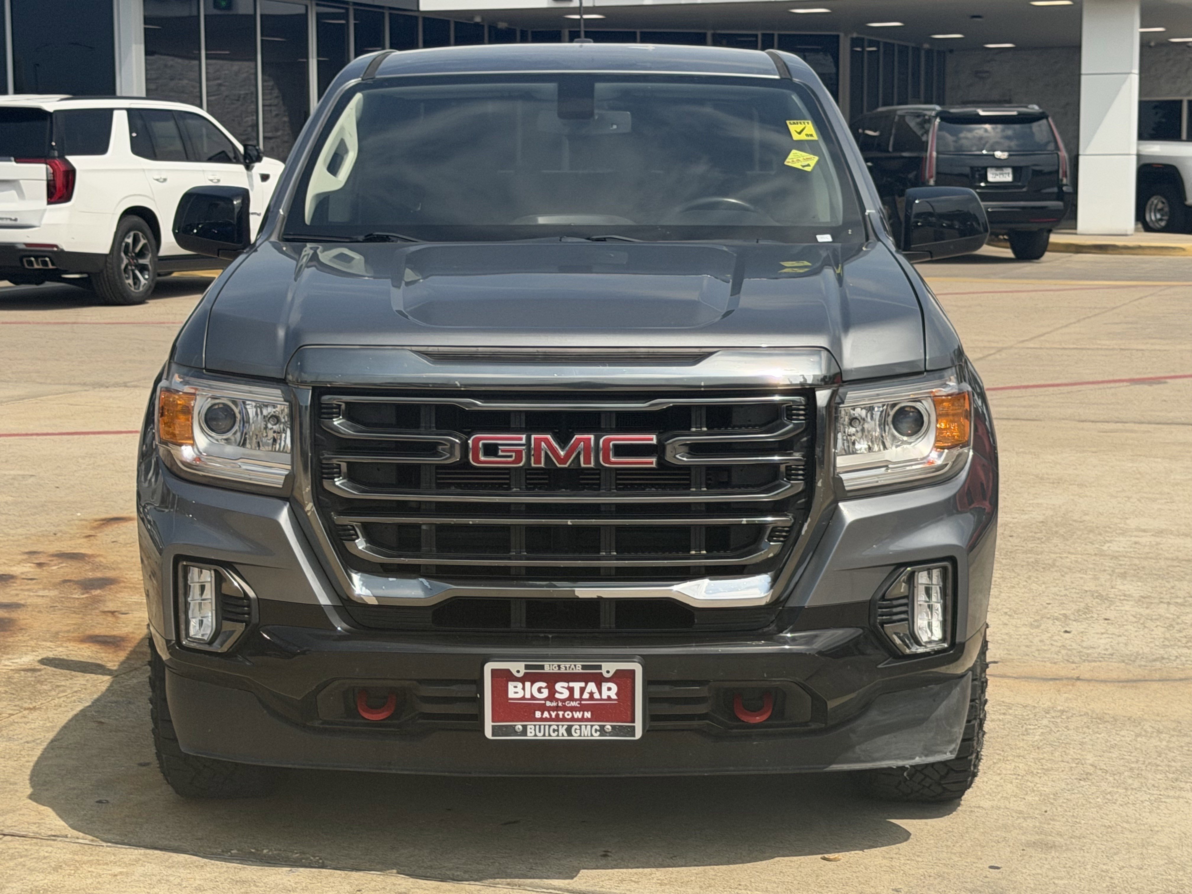 Used 2022 GMC Canyon AT4 w/ Trailering Package AWD/4WD image 7