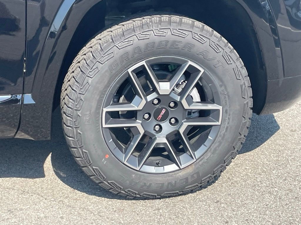 New 2026 GMC Terrain AT4 w/ Technology Package II image 32