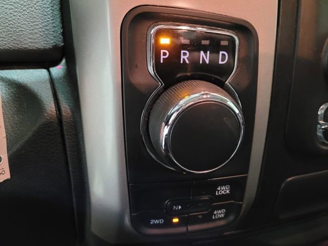 Used 2018 RAM 1500 Classic SLT w/ Luxury Group image 31