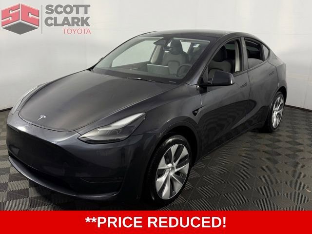 Used 2024 Tesla Model Y 2WD image 2