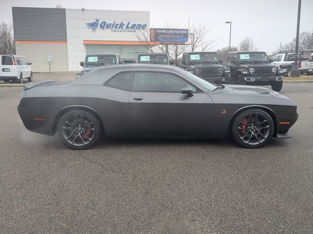 Used 2022 Dodge Challenger R/T Scat Pack w/ Plus Package image 6