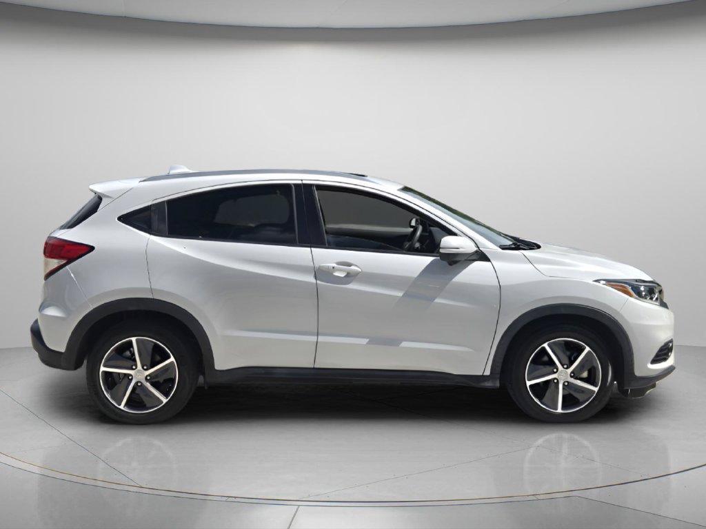 Certified 2022 Honda HR-V EX image 3