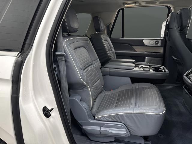 Used 2019 Lincoln Navigator L Black Label image 36
