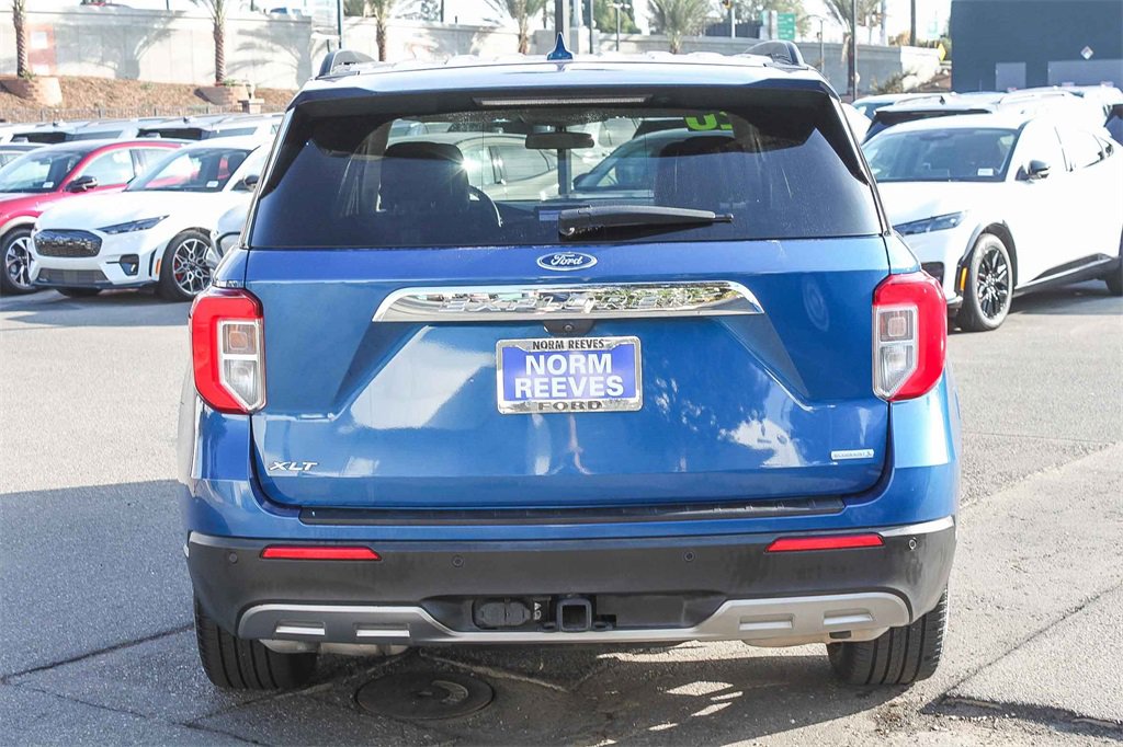 Used 2020 Ford Explorer XLT w/ Equipment Group 202A image 8