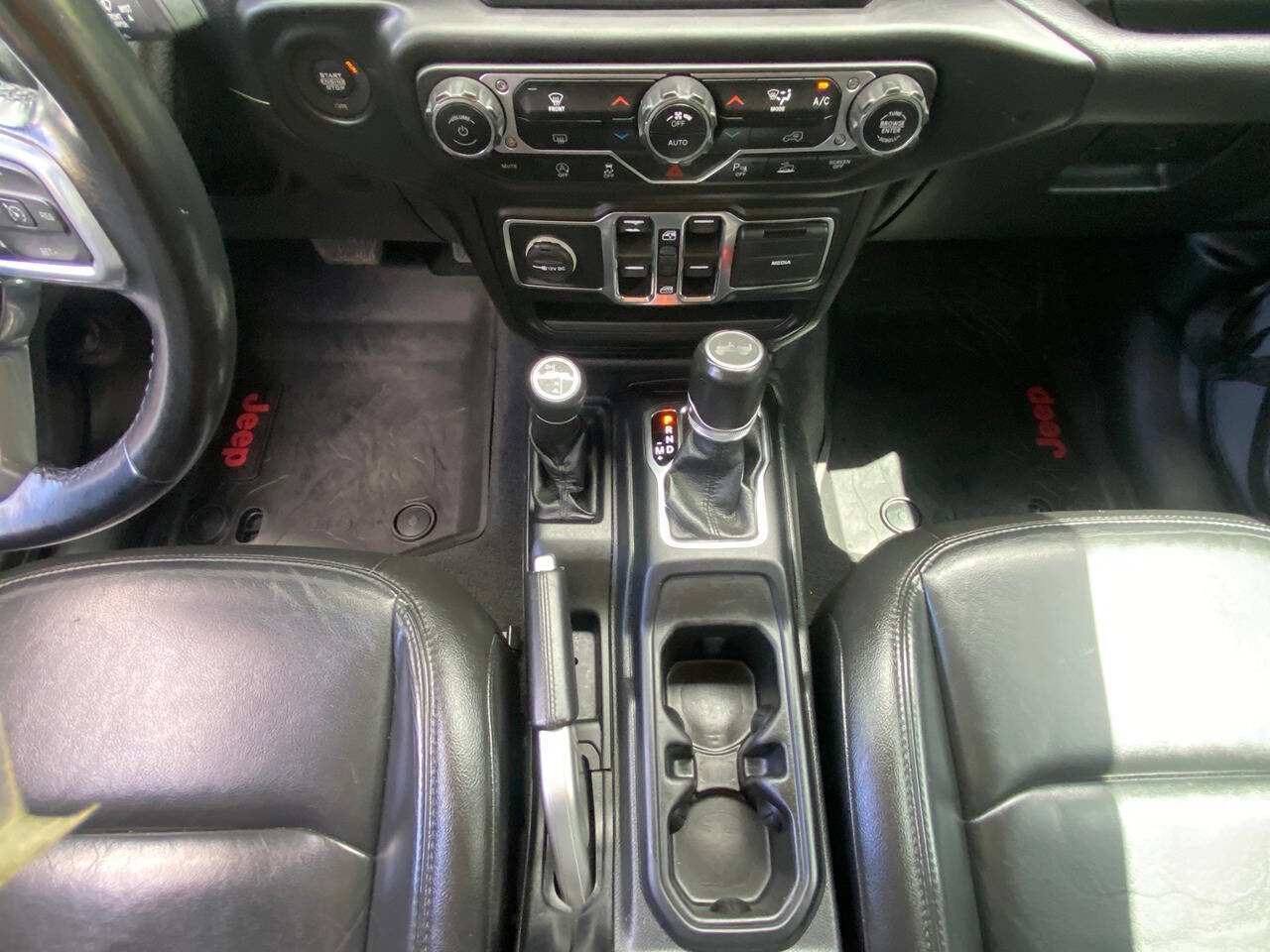 Used 2021 Jeep Wrangler Unlimited Sahara image 13