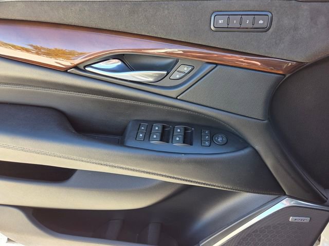 Used 2019 Cadillac Escalade Luxury image 33