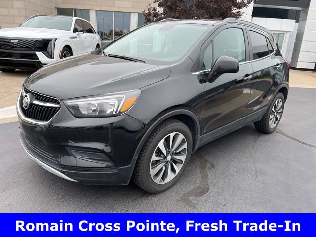 Used 2021 Buick Encore Preferred FWD image 1