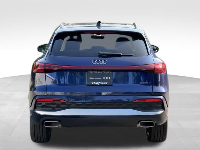 Used 2025 Audi Q5 Premium w/ Convenience Package AWD/4WD image 7