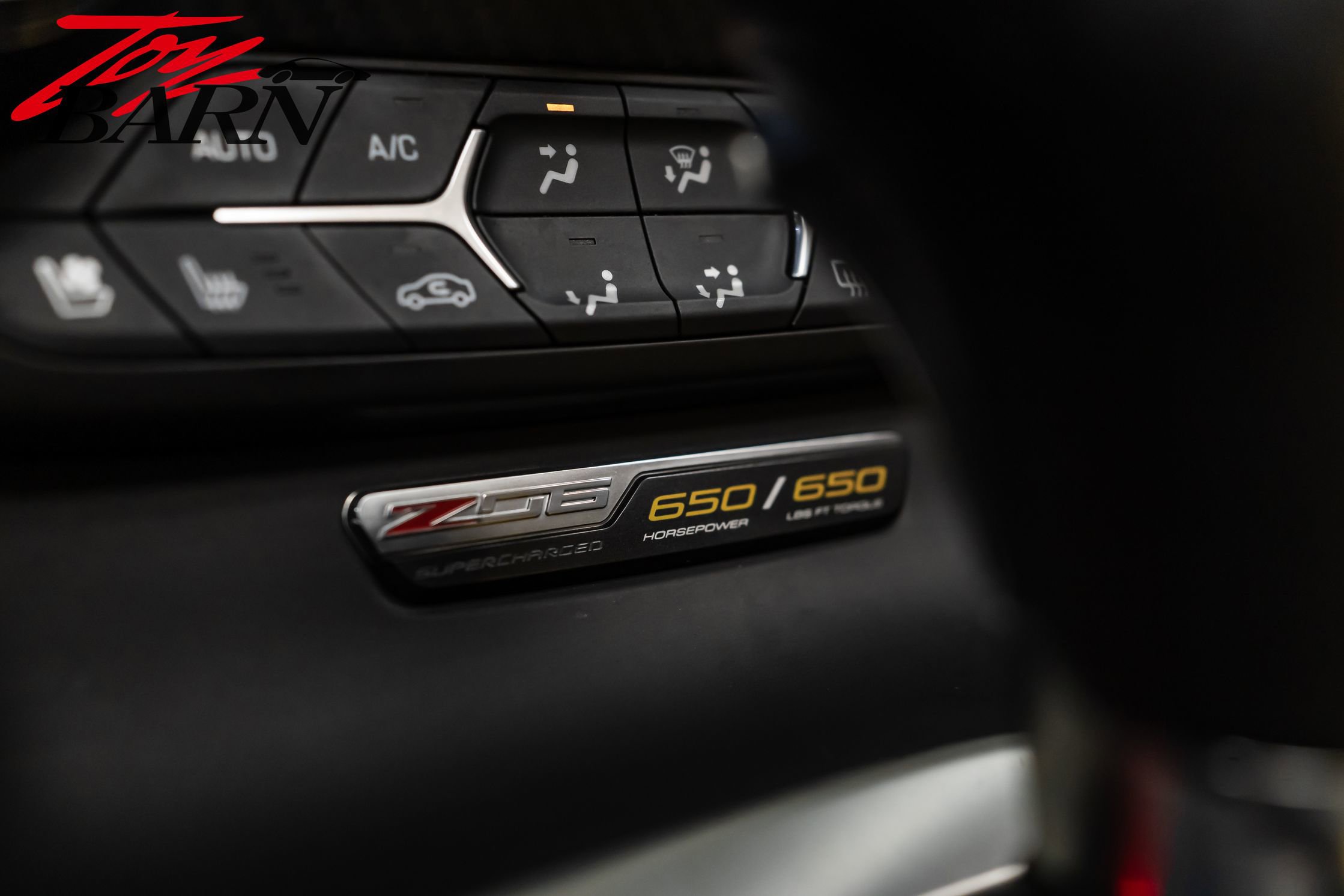 Used 2015 Chevrolet Corvette Z06 w/ 2LZ Preferred Equipment Group image 54