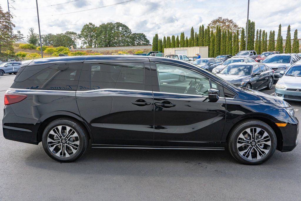 New 2026 Honda Odyssey Elite image 5