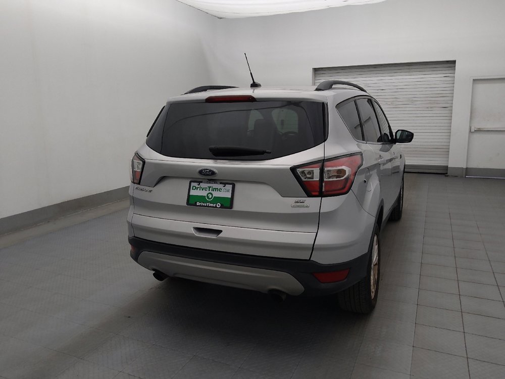 Used 2018 Ford Escape SE image 7