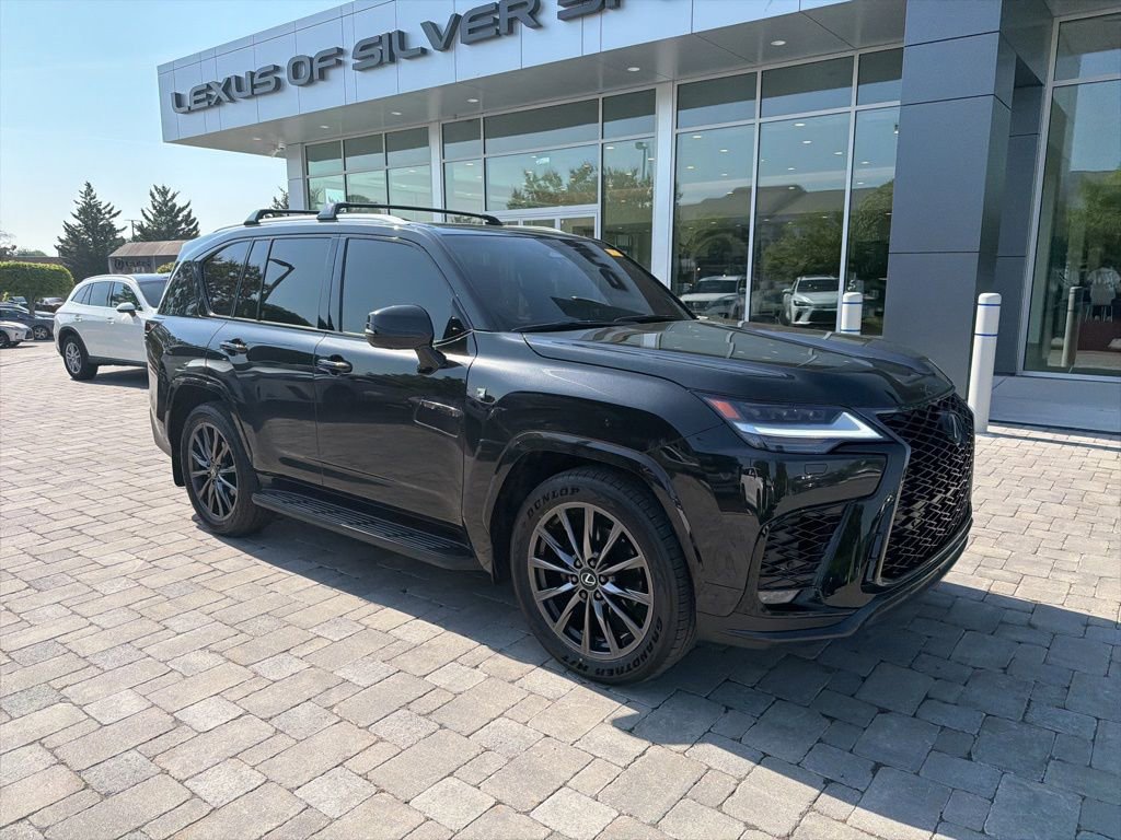 Used 2025 Lexus LX 600 F Sport w/ Accessory Package (2T) AWD/4WD image 5