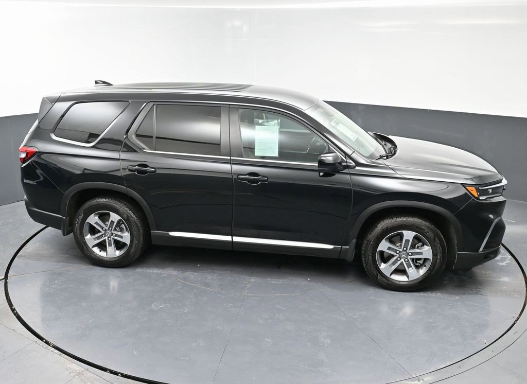 Used 2025 Honda Pilot EX-L image 49