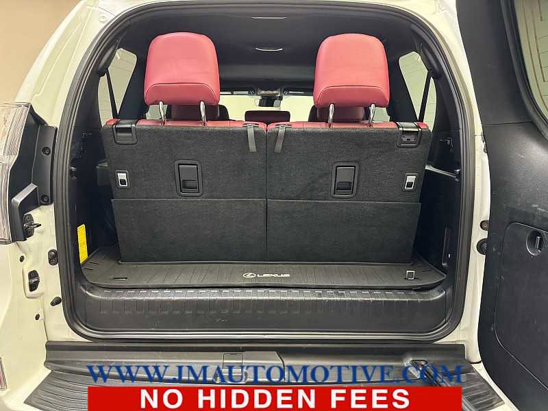 Used 2021 Lexus GX 460 Premium w/ Premium Package image 18