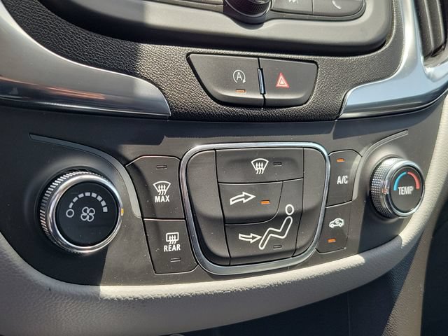 Used 2023 Chevrolet Equinox LS AWD/4WD image 27