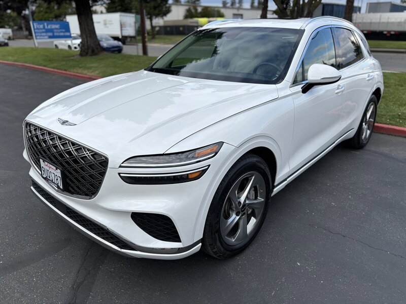 Used 2026 Genesis GV70 2.5T Select AWD/4WD image 5