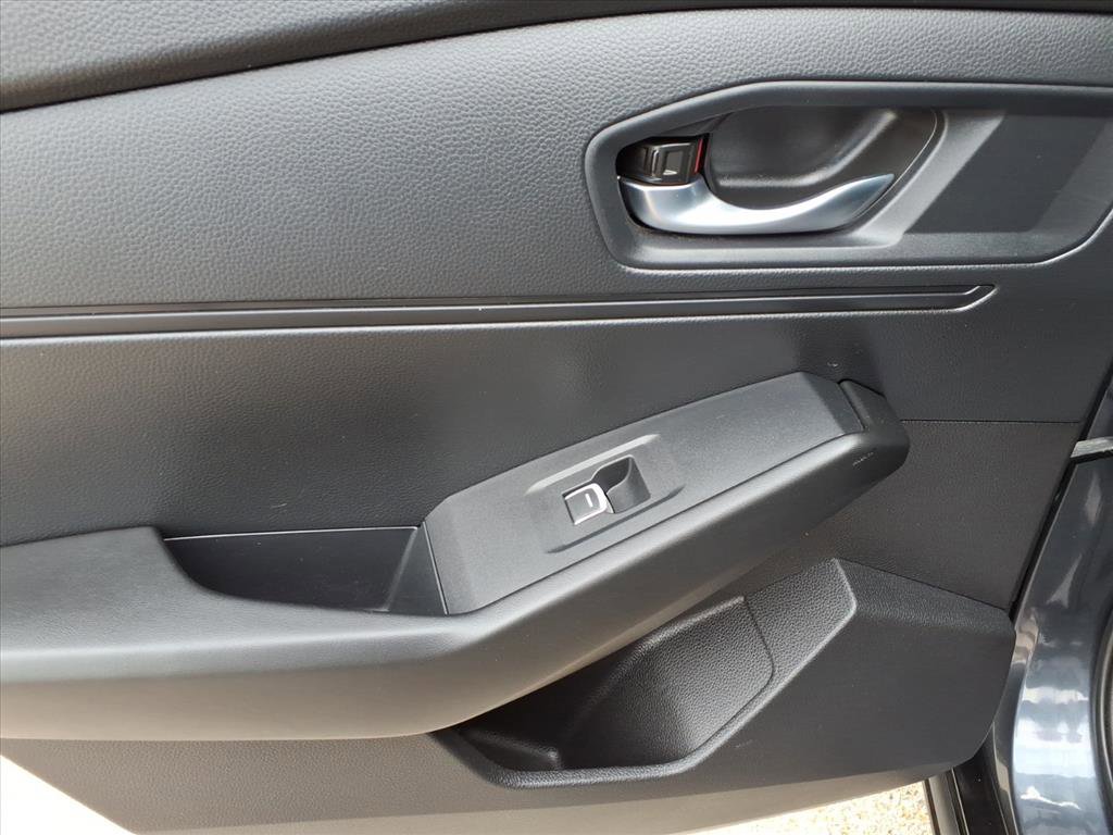 Used 2023 Honda Accord EX-L image 10