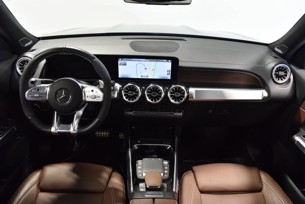 Used 2023 Mercedes-Benz GLB 35 AMG 4MATIC image 16