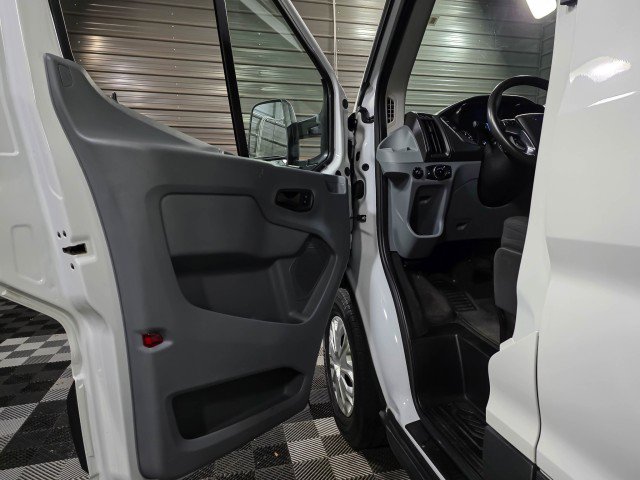 Used 2016 Ford Transit 350 XLT image 30
