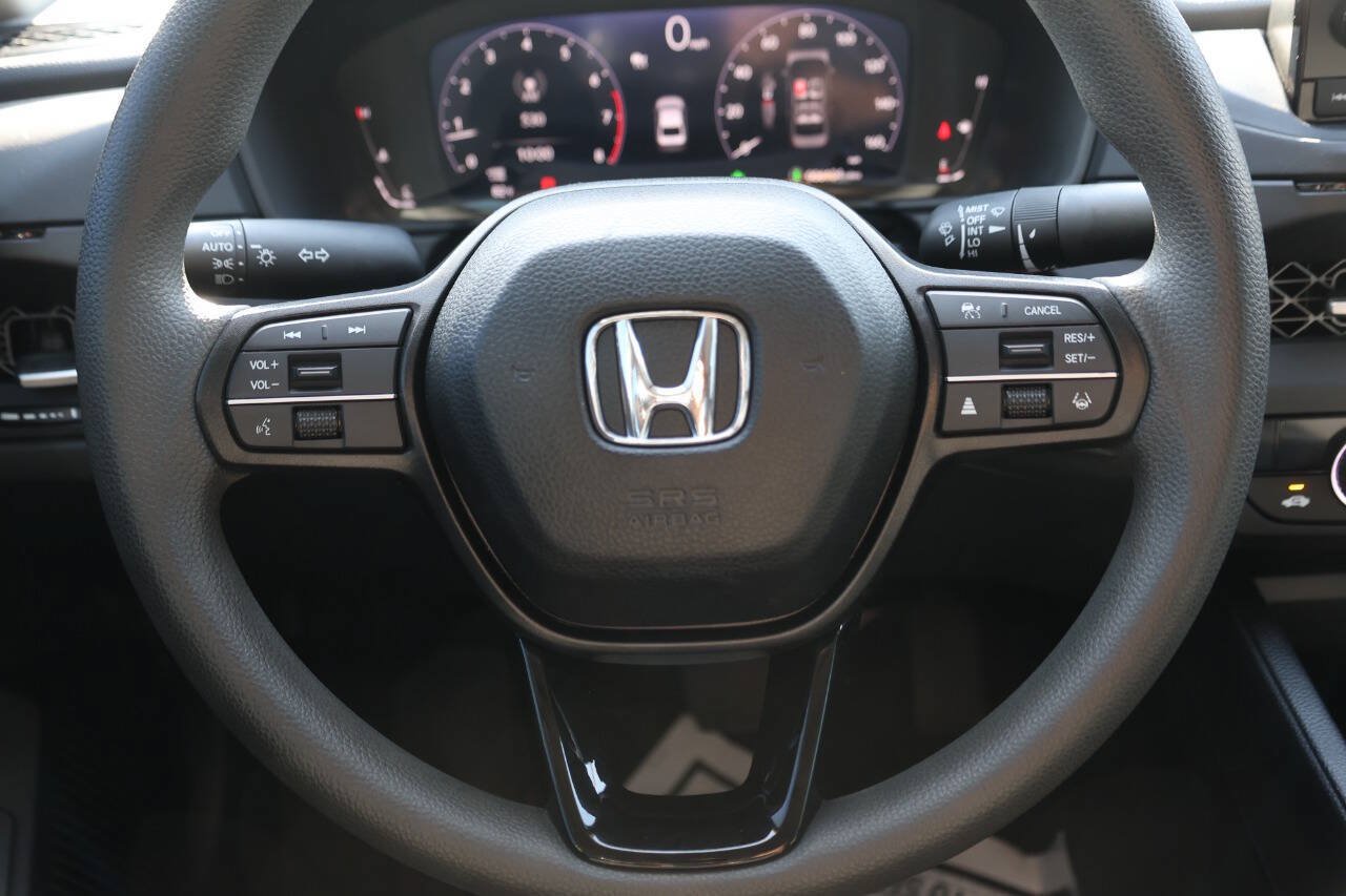 Used 2024 Honda Accord EX image 18