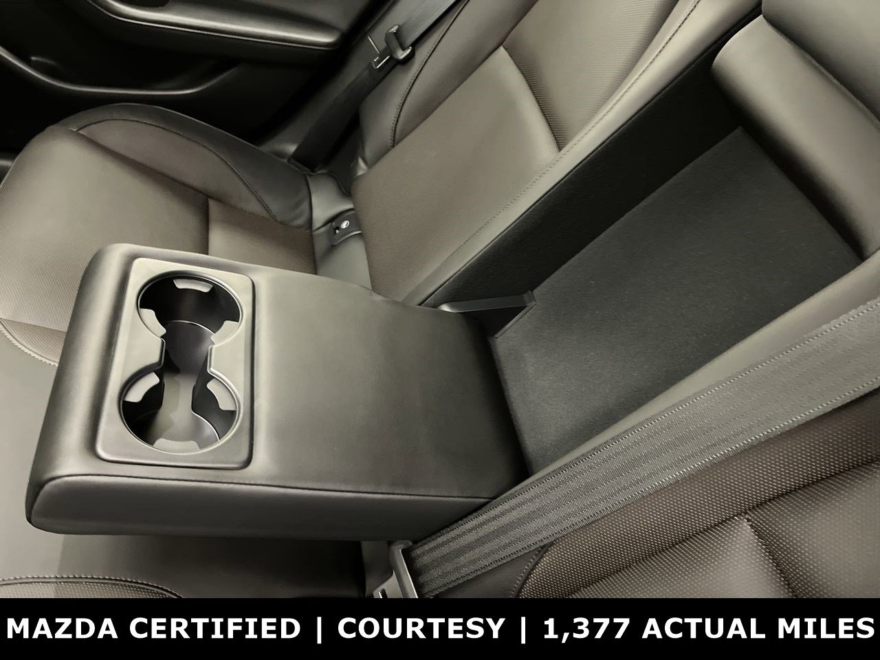 Certified 2025 MAZDA MAZDA3 Hatchback w/Premium Plus Pkg image 14