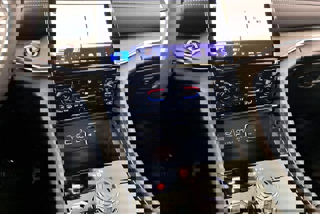 New 2025 Jeep Grand Cherokee L Limited w/ Black Appearance Package image 7