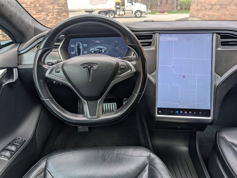 Used 2015 Tesla Model S Performance AWD/4WD image 23