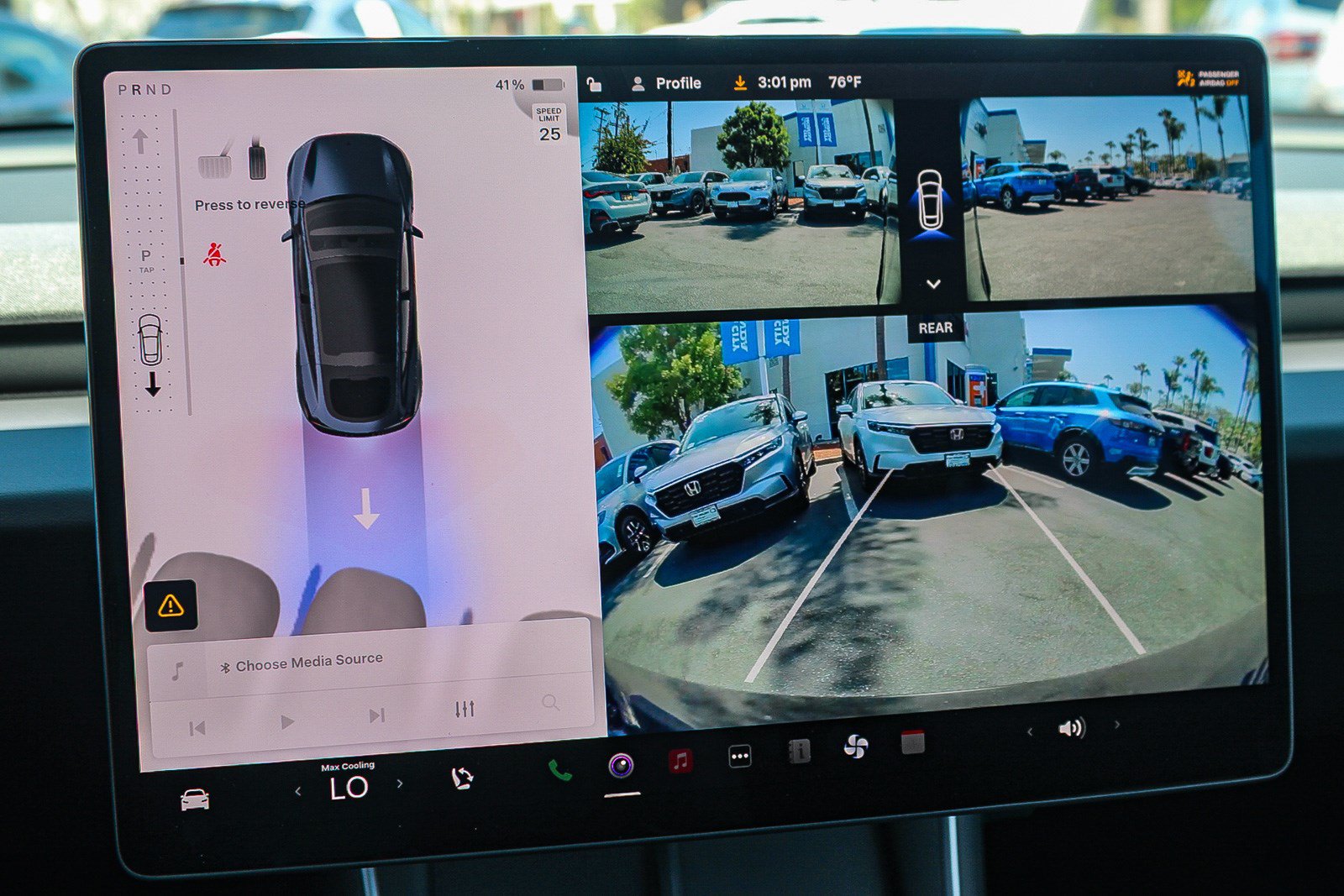 Used 2026 Tesla Model Y 2WD image 25