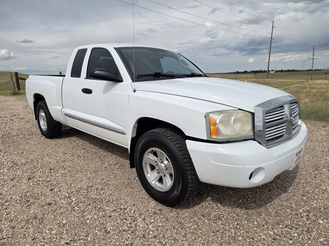 Used 2007 Dodge Dakota Laramie w/ Popular Equipment Group AWD/4WD image 7