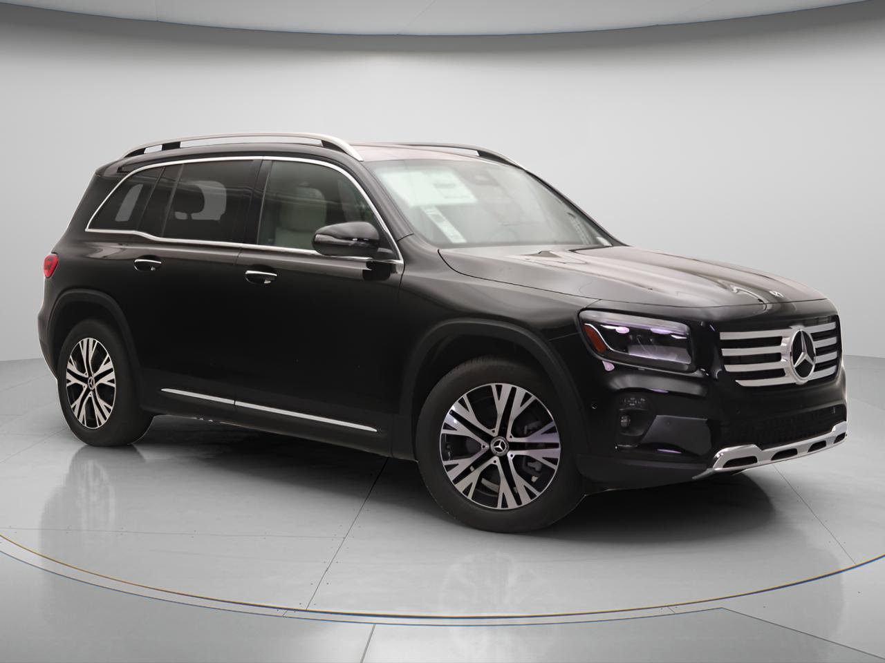 New 2026 Mercedes-Benz GLB 250 image 13