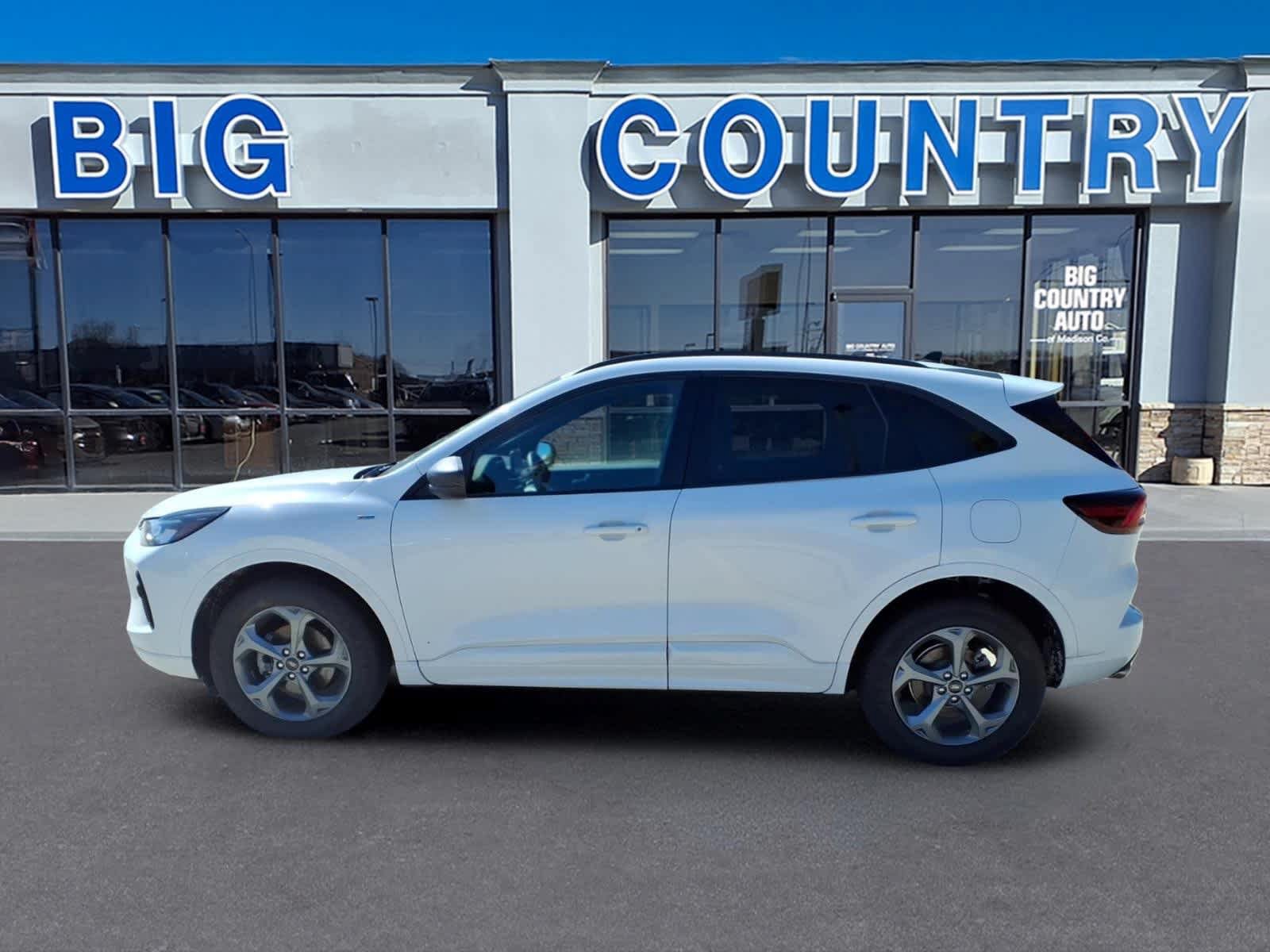 Used 2023 Ford Escape ST-Line AWD/4WD image 8