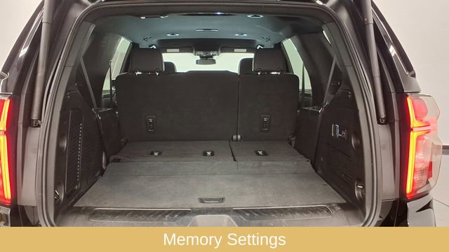 Used 2023 Chevrolet Tahoe LT w/ Luxury Package RWD image 15