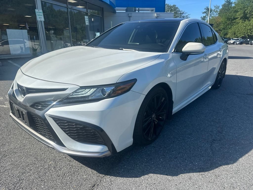 Used 2022 Toyota Camry XSE w/ Cold Weather Package AWD/4WD video 1