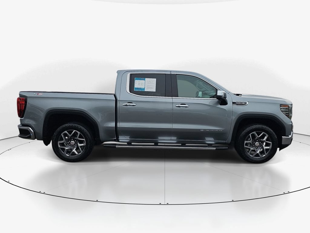 Used 2024 GMC Sierra 1500 SLT w/ SLT Premium Plus Package AWD/4WD image 5
