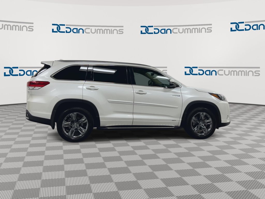 Used 2019 Toyota Highlander AWD Hybrid image 9